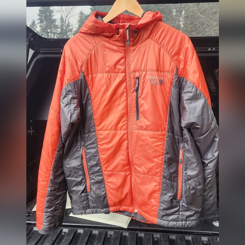 Mountain Hardwear Compressor Orange Black puffer